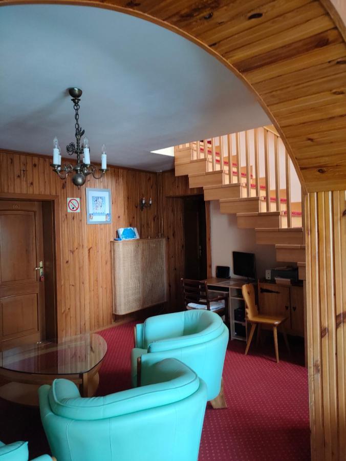 Bed and Breakfast Delfin Мєлно Екстер'єр фото