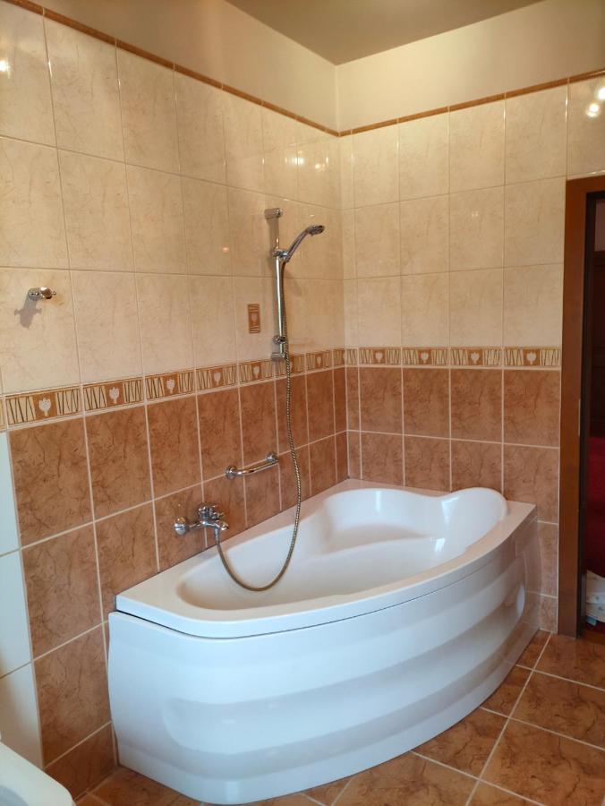 Bed and Breakfast Delfin Мєлно Екстер'єр фото